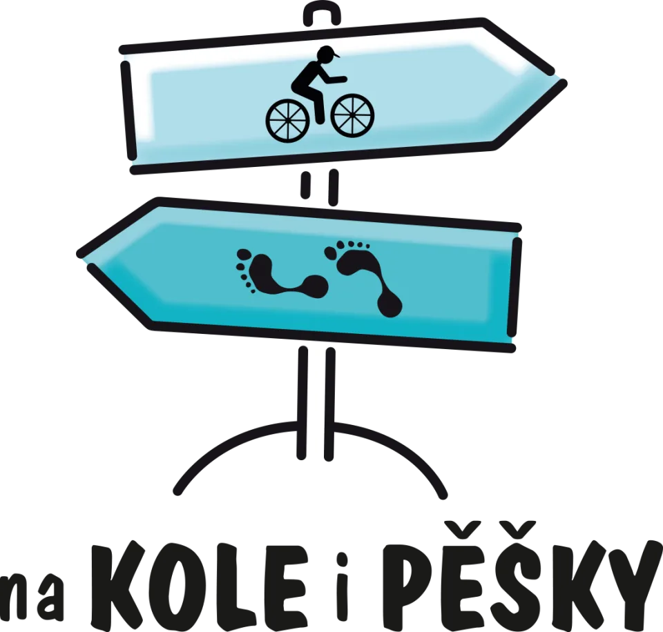 Na kole i pěšky